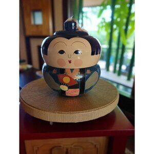 Vintage Japanese Aizu Kokeshi Asian doll lacquer ware lidded bowl, trinket box
